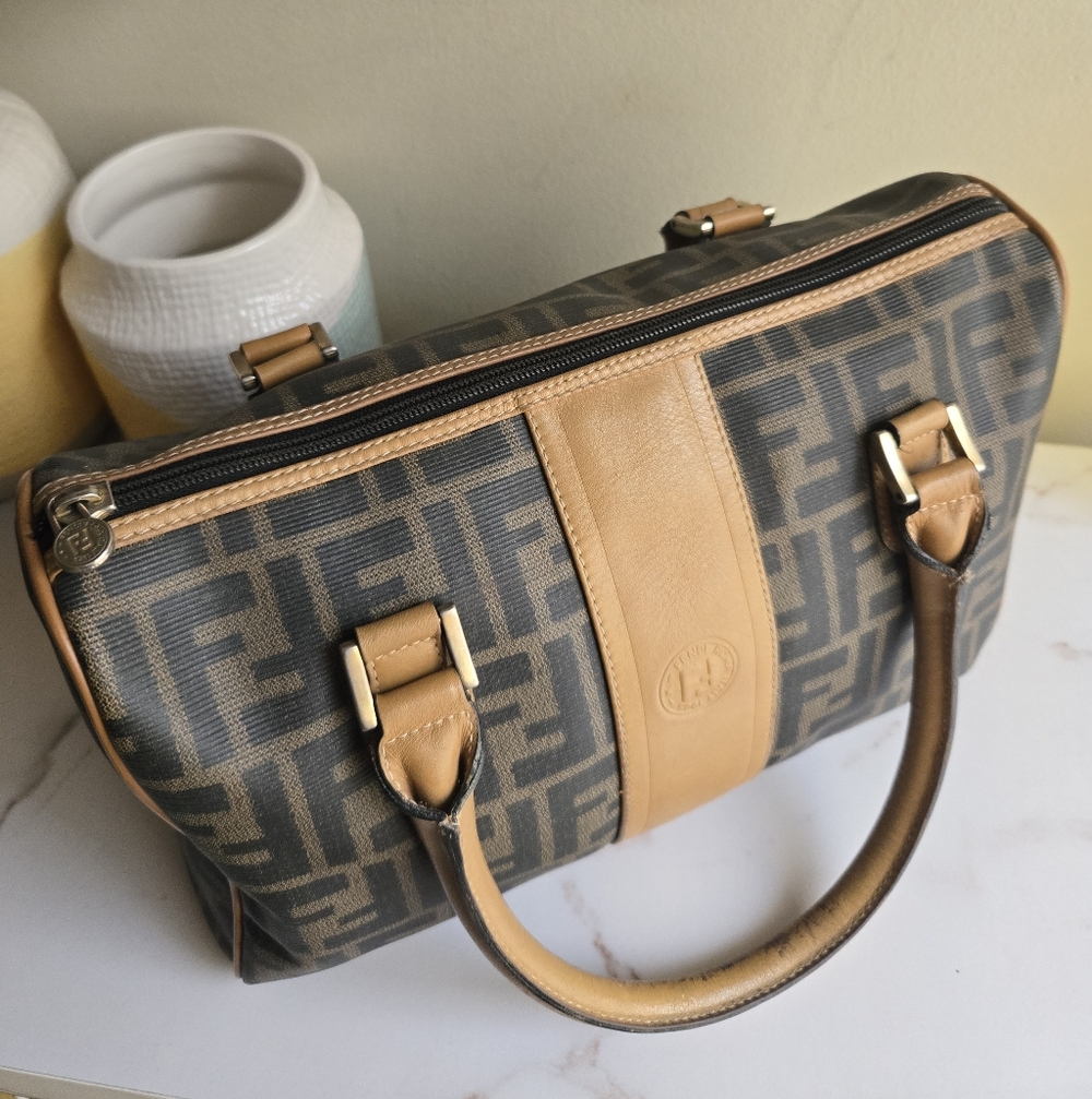 ⛔️SOLD⛔️Vintage Fendi Zucca Brown Monogram Canvas Top Handle Boston Bag - Picture 5 of 16